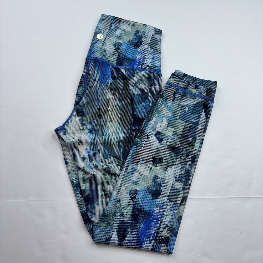 Lululemon Wunder Under High Rise 7/8 Leggings Size 4 Blue Geometric Pattern 26"